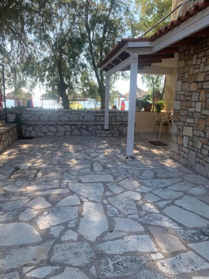Hotel Potami Beach - Mondi Goro Himare Exterior photo